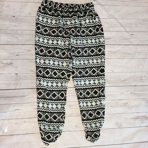 DizzyLizzy Geo Pattern Pants with Pockets